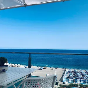  Apartament Mansarda Sul Mare
